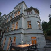 SLV LED oppladbar lampe Vinolina Two, beige, aluminium, Ø 11 cm, IP65