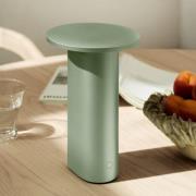 Fritz Hansen LED-batteridrevet bordlampe Solae, grønn, aluminium, IP44