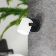 Vegglampe Hornwood med tredetaljer, hvit