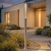 Lindby LED-gatelampe Fjorya, høyde 90 cm, steingrå, IP65