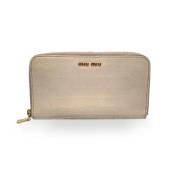 Pre-owned Beige skinn Miu Miu lommebok