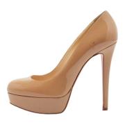 Pre-owned Beige skinn Christian Louboutin haeler