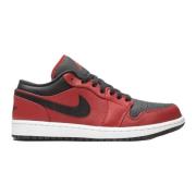 Air Jordan 1 Low Skinn Sneakers