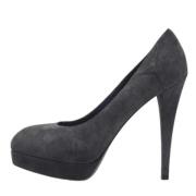 Pre-owned Suede heels