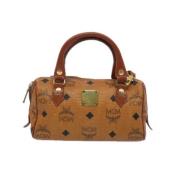 Pre-owned Leather handbags