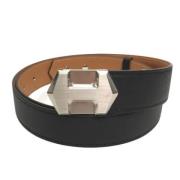 Pre-owned Leather belts