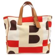 Pre-owned Fabric handbags