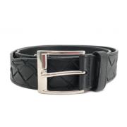 Pre-owned Leather belts