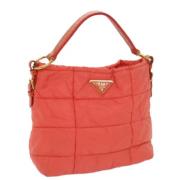 Pre-owned Nylon handbags