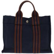 Pre-owned Canvas handbags