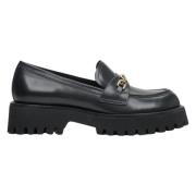 Kvinner Svarte Skinnloafers med Gullspenne Er00113583