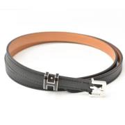 Pre-owned Leather belts