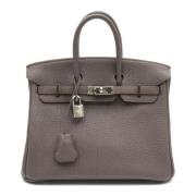 Pre-owned Leather handbags