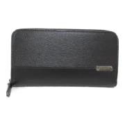 Pre-owned Leather wallets