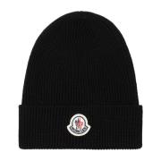 Sort Ribbestrikket Beanie Lue