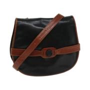 Pre-owned Leather shoulder-bags