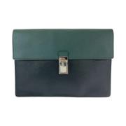 Pre-owned Leather clutches