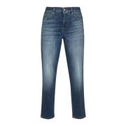 Cropped Straight Leg Jeans