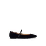 Velvet Ballerina Flats med Monogramknapp