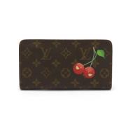 Pre-owned Fabric wallets