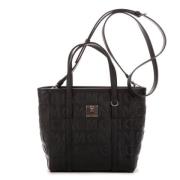 Pre-owned Canvas handbags