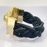 Pre-owned Metal bracelets