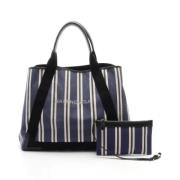 Pre-owned Canvas handbags