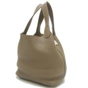 Pre-owned Leather handbags