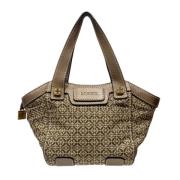 Pre-owned Canvas handbags