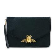 Svart Astrakhan Skinn Clutch