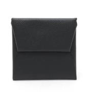 Pre-owned Leather wallets