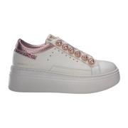 Hvit og Rosa Skinn Sneaker med Glitterdetaljer