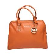 Pre-owned Leather handbags