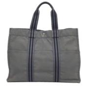 Pre-owned Canvas handbags