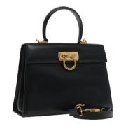 Pre-owned Leather handbags