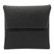 Pre-owned Leather wallets