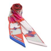 Pre-owned Silk scarves