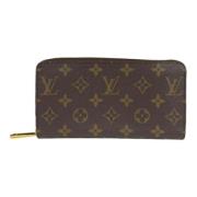 Pre-owned Fabric wallets