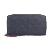 Pre-owned Fabric wallets