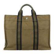 Pre-owned Canvas handbags