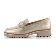 Metallisk Gull Loafers med Krem Spenne