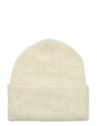 Silje Chunky Hat Accessories Headwear Beanies Cream Ella&il