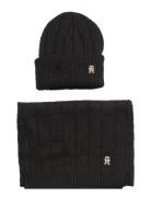 Gp Th Timeless Beanie + Scarf Accessories Headwear Beanies Black Tommy...