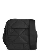 Clovermbg Crossb., Diamond Puf Bags Crossbody Bags Black Markberg