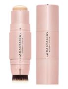 Stick Highlighter Dripping In Gold Highlighter Contour Sminke Anastasi...