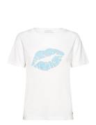 T-Shirt With Kissing Lips - Mid Sle Tops T-shirts & Tops Short-sleeved...