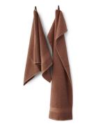 Slow Towel 70X140 Cm Home Textiles Bathroom Textiles Towels Brown Comp...