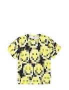 Riley Tops T-shirts Short-sleeved Yellow Molo