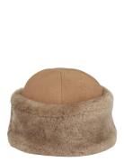 Dora Shearling Hat Accessories Headwear Beanies Brown Becksöndergaard